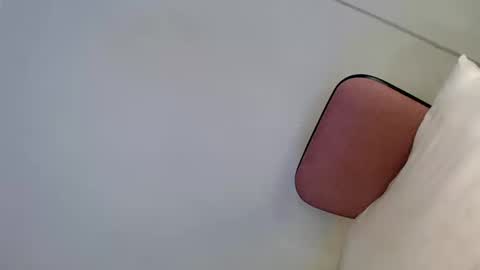 Ella online show from 02-07-25, 02:26