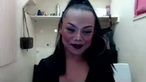 lady_shane26 online show from 06-26-26, 02:38