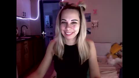 lady_smile69 online show from 09-10-25, 05:35