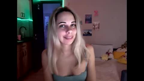 lady_smile69 online show from 09-13-25, 05:35