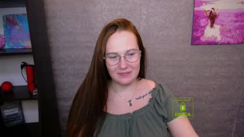 Hello  Im Tiana - topless model. online show from 12-15-24, 02:37