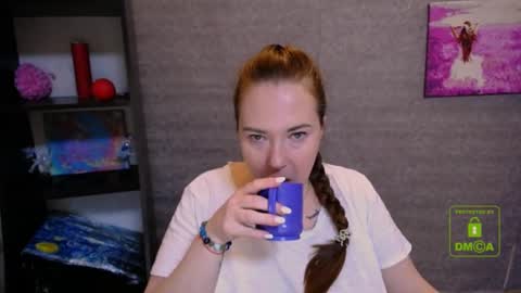 Hello  Im Tiana - topless model. online show from 01-08-25, 04:55