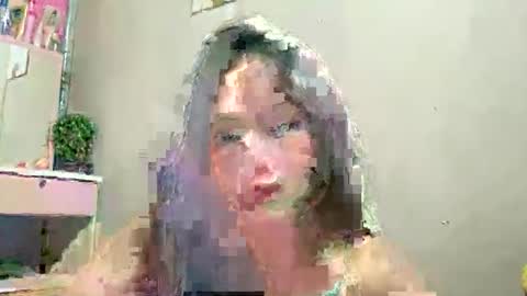 yuki hermosa online show from 09-14-25, 01:43