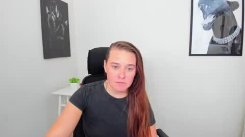 Snapshot of ladyalessa chatting on 07-14-26, 10:21 ALESSA online show from 07-14-26, 10:21