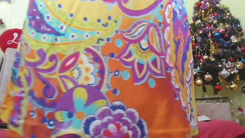 Sima Ladybigsmile online show from 01-05-25, 09:47