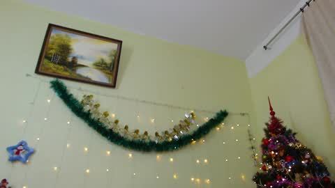 Sima Ladybigsmile online show from 01-12-25, 08:25