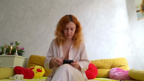 Sima Ladybigsmile online show from 05-01-26, 09:58