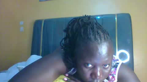 lindah32 online show from 09-09-25, 07:13