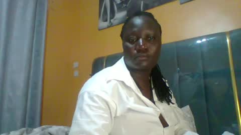 lindah32 online show from 06-21-26, 10:34