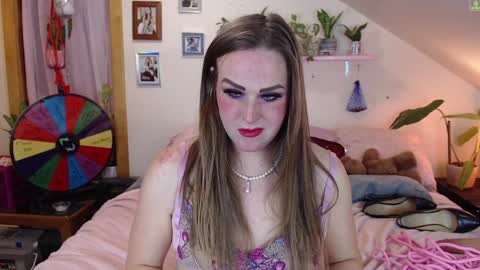ladyboyhomemaker online show from 01-04-25, 11:22