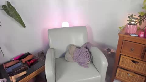 ladyboyhomemaker online show from 02-10-26, 08:40