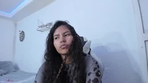 Snapshot of ladybrown_16 chatting on 02-04-25, 07:07 Lady online show from 02-04-25, 07:07