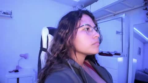  Lady  online show from 05-10-26, 04:39