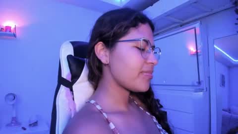  Lady  online show from 06-17-26, 03:09
