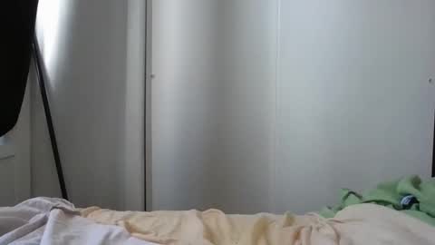 Snapshot of ladycinnabon chatting on 01-03-25, 05:42 Stephanie online show from 01-03-25, 05:42