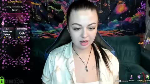 LadyDrummer online show from 05-11-26, 06:49