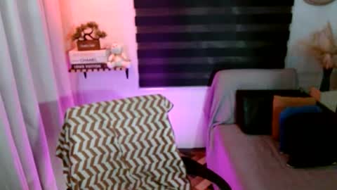 Snapshot of ladyfox_95 chatting on 02-28-26, 03:02 ask me online show from 02-28-26, 03:02