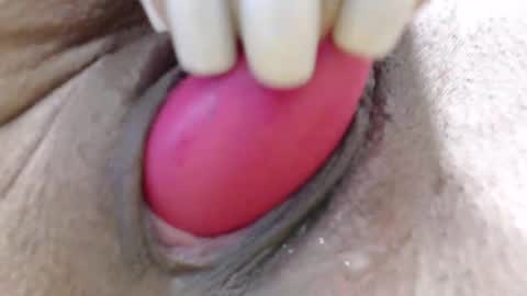 Snapshot of ladygilda chatting on 12-31-24, 12:11 LADYGILDA online show from 12-31-24, 12:11