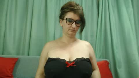 Snapshot of ladymagickiss chatting on 07-07-26, 07:09 Nicole.... online show from 07-07-26, 07:09