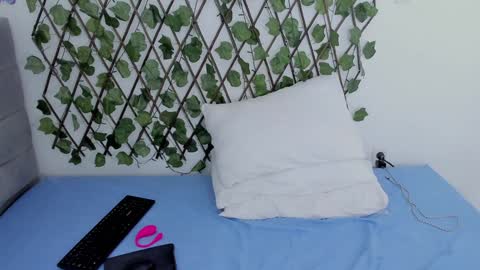 Snapshot of ladysexy_hot19 chatting on 12-10-24, 07:26 Ladysexy hot19 online show from 12-10-24, 07:26