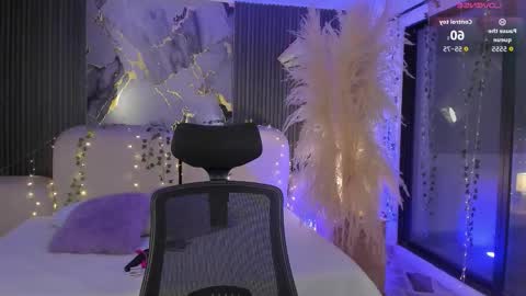 Lady  online show from 03-07-26, 06:21