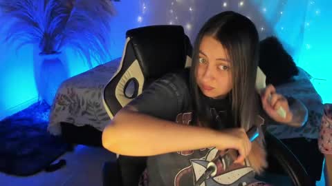 Lady  online show from 05-05-26, 01:13