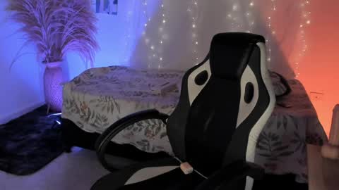 Lady  online show from 05-11-26, 11:35