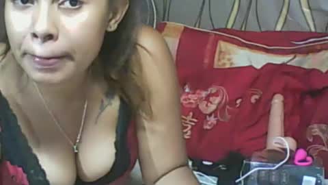 LadyXSnakes online show from 01-18-25, 04:31