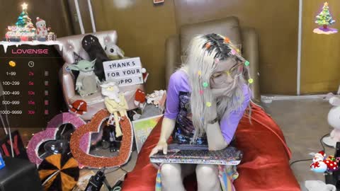 Snapshot of laflakita21 chatting on 12-20-24, 01:14 Skinnygirl online show from 12-20-24, 01:14