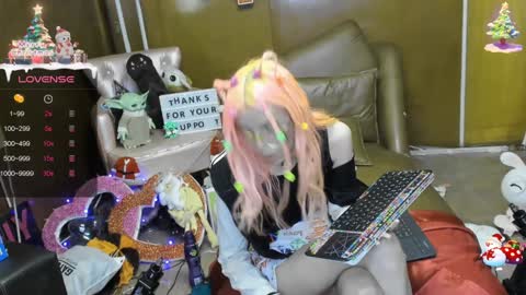 Snapshot of laflakita21 chatting on 01-07-25, 04:29 Skinnygirl online show from 01-07-25, 04:29