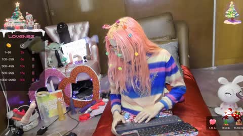 Snapshot of laflakita21 chatting on 01-10-25, 12:27 Skinnygirl online show from 01-10-25, 12:27