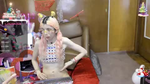 Snapshot of laflakita21 chatting on 03-03-25, 03:52 Skinnygirl online show from 03-03-25, 03:52