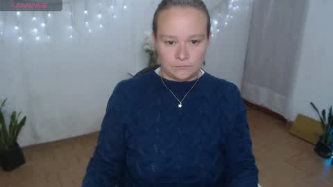  paola and a guest lol    online show from 04-17-26, 01:58