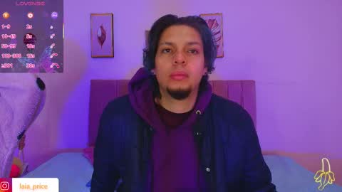 Snapshot of laia_and_damian chatting on 10-08-25, 12:03 laia_and_damian online show from 10-08-25, 12:03