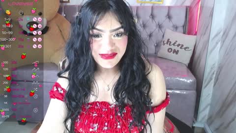 Snapshot of laia_angel_b chatting on 01-12-25, 09:40 Laia online show from 01-12-25, 09:40
