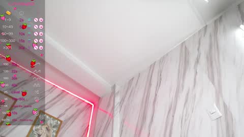 Snapshot of laia_angel_b chatting on 01-21-25, 09:24 Laia online show from 01-21-25, 09:24