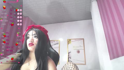 Snapshot of laia_angel_b chatting on 02-04-25, 06:04 Laia online show from 02-04-25, 06:04