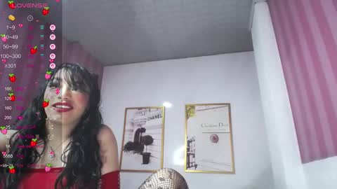 Snapshot of laia_angel_b chatting on 03-08-25, 06:43 Laia online show from 03-08-25, 06:43