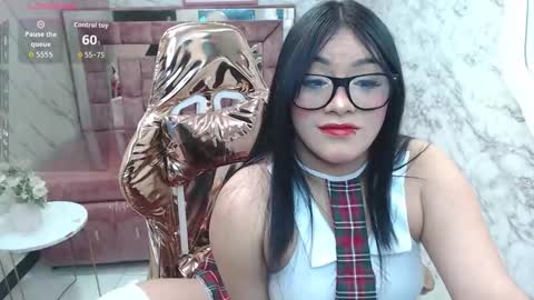 Snapshot of laia_angel_b chatting on 09-18-25, 09:06 Laia online show from 09-18-25, 09:06