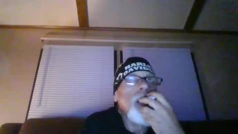 laidbackluxury online show from 06-23-26, 03:48