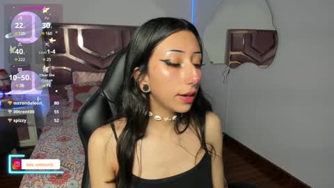 Snapshot of laila_angel chatting on 12-17-24, 11:05 laila_angel online show from 12-17-24, 11:05