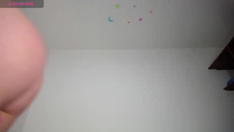 Leila Laly online show from 12-06-24, 04:03