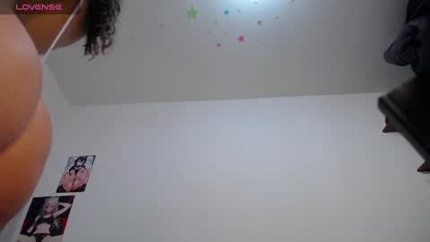 Leila Laly online show from 02-26-25, 02:03