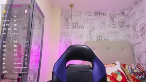   online show from 12-12-24, 01:17