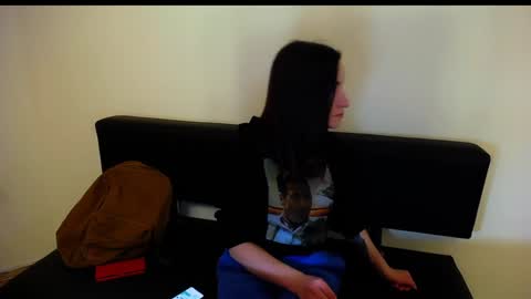 Laima online show from 12-19-24, 01:29