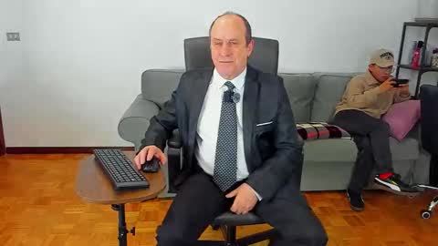 lajose52 online show from 11-21-25, 08:07