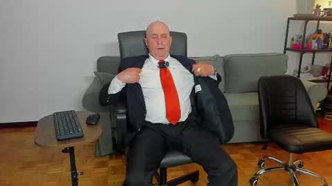 lajose52 online show from 06-19-26, 06:45