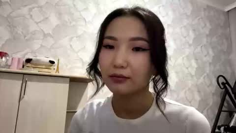 Luna online show from 09-17-25, 03:14