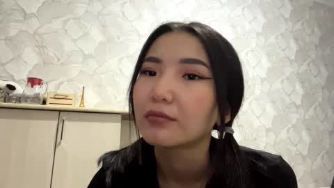 Luna online show from 10-18-25, 03:13