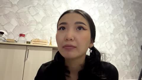 Luna online show from 10-20-25, 03:12